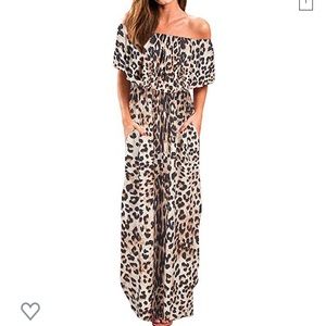 ✨❗️NWOT✨❗️Off The Shoulder Leopard Maxi Dress